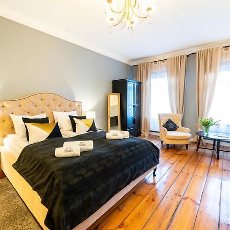 Apartamenty Pod Zegarem Mikołajki Exterior foto